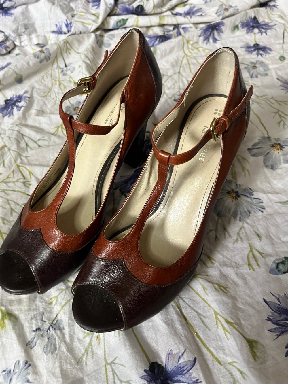 Two-Tone Brown T-Strap Peep-Toe Heels – Leather Vintage-Inspired Dress S
